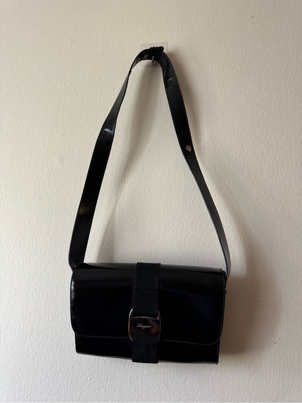 💯 Vintage Salvatore Ferragamo purse